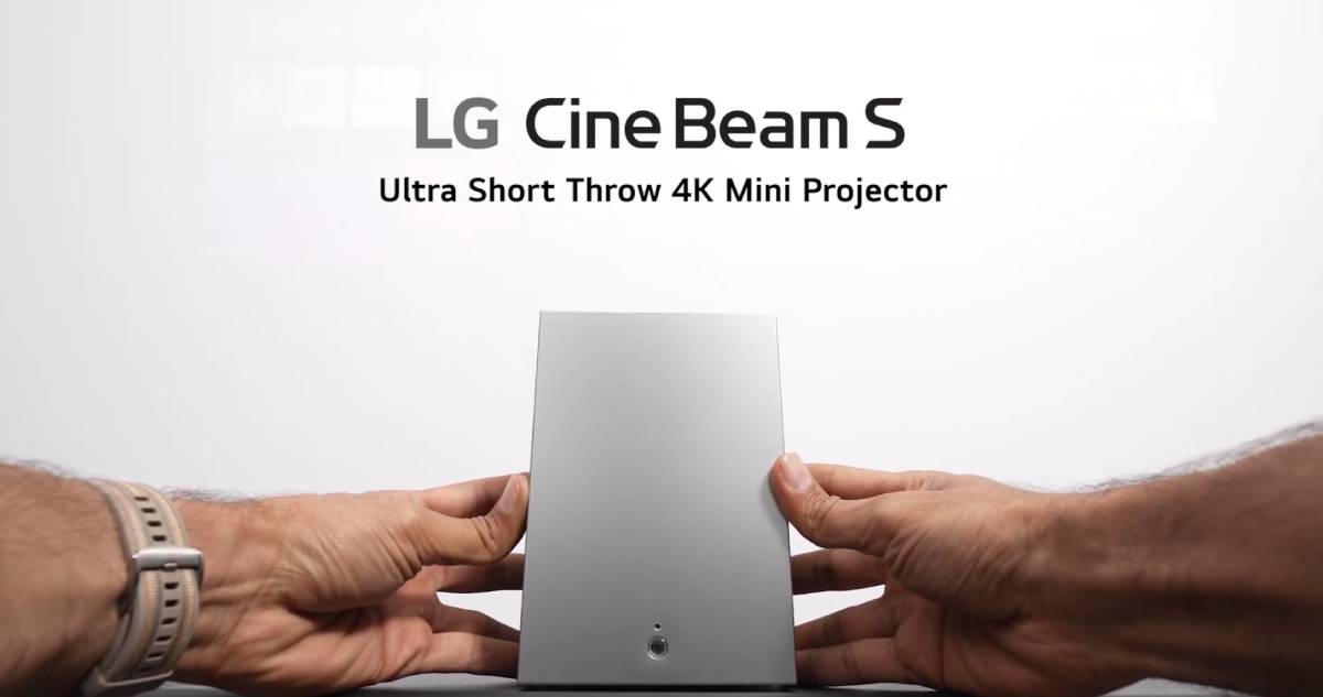 LG CineBeam S — официальный снимок точной модели.